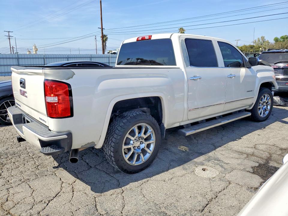 Photo 3 from auction – 2014 GMC SIERRA with VIN 3GTU2WEJ8EG325921