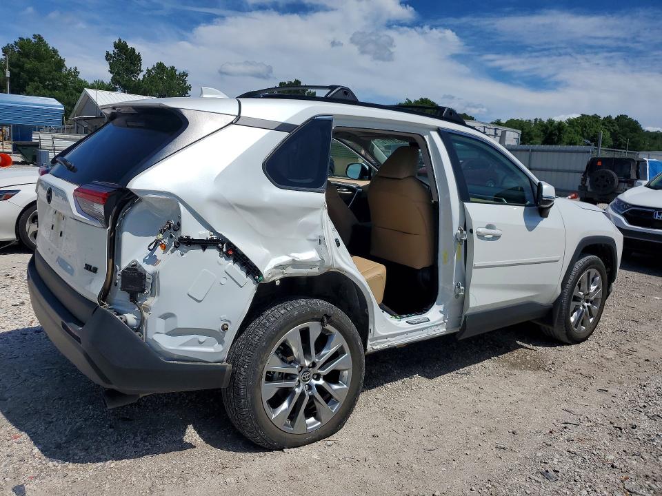 Photo 3 from auction – 2024 TOYOTA RAV4 with VIN 2T3C1RFV5RW343929
