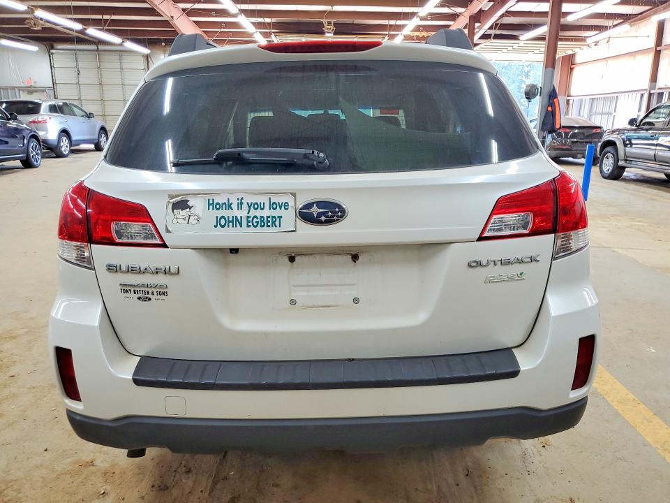 Photo 6 from auction – 2012 SUBARU OUTBACK with VIN 4S4BRBGC4C3263472