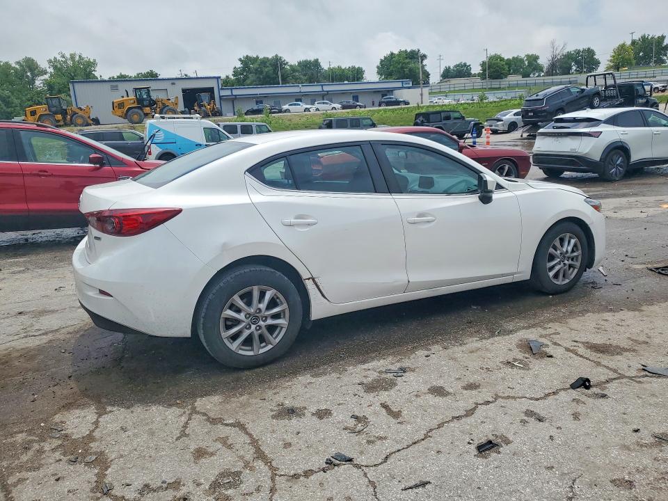 Photo 3 from auction – 2017 MAZDA 3 with VIN 3MZBN1U75HM135410