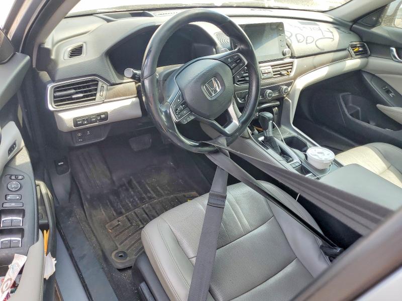 Photo 8 from auction – 2018 HONDA ACCORD with VIN 1HGCV1F97JA069436