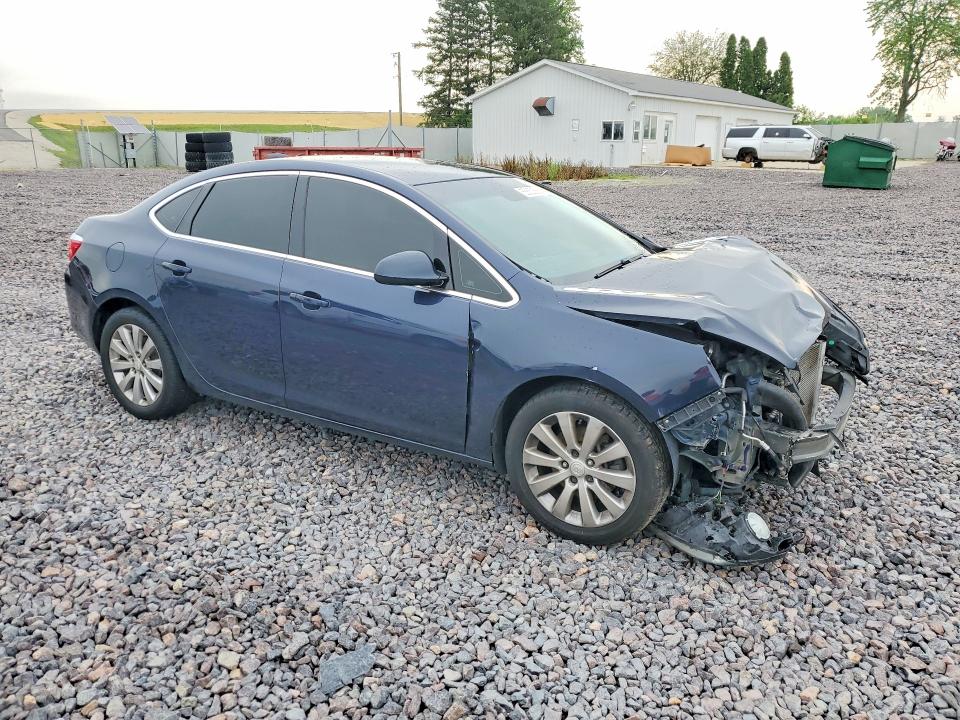 Photo 4 from auction – 2015 BUICK VERANO with VIN 1G4PP5SK7F4132076