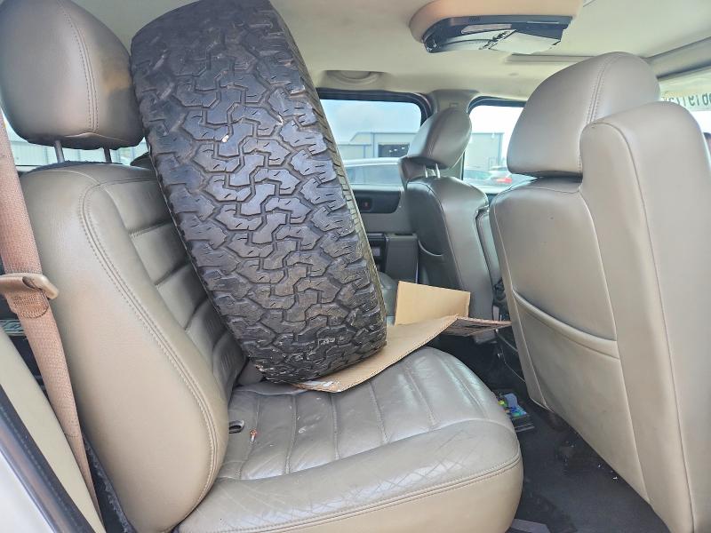 Photo 11 from auction – 2004 HUMMER H2 with VIN 5GRGN23U74H122421