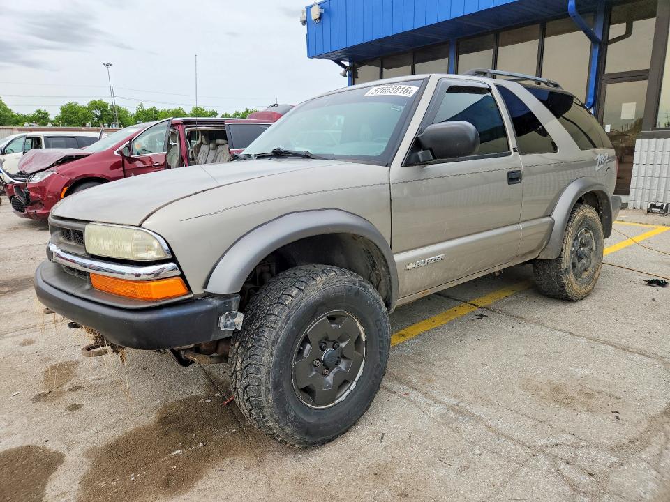 CHEVROLET BLAZER 2003 with VIN 1GNCT18X93K169848 - Photo from auction