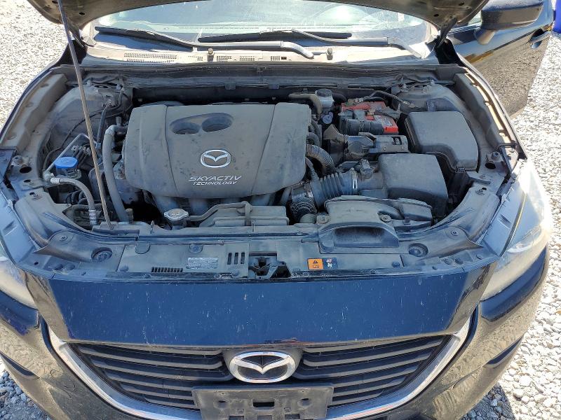Photo 11 from auction – 2018 MAZDA 3 with VIN 3MZBN1V39JM195918