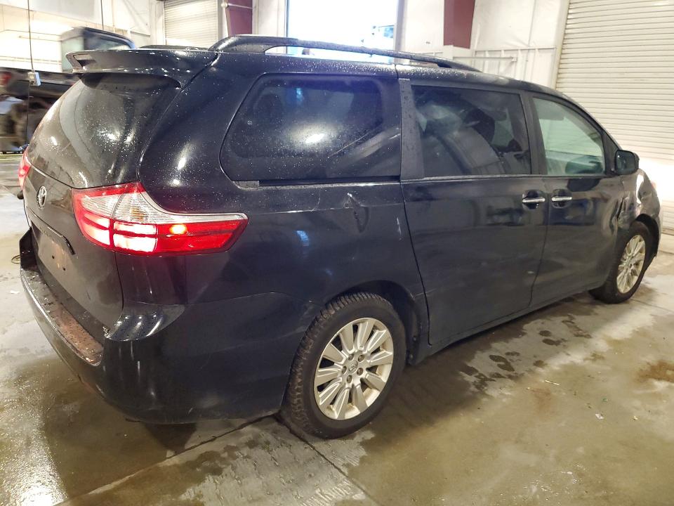 Photo 3 from auction – 2016 TOYOTA SIENNA with VIN 5TDDK3DC0GS136783
