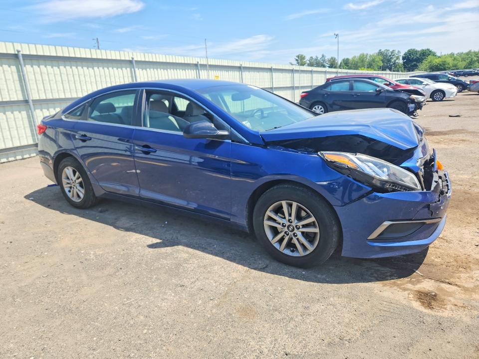 Photo 4 from auction – 2016 HYUNDAI SONATA with VIN 5NPE24AF3GH327161