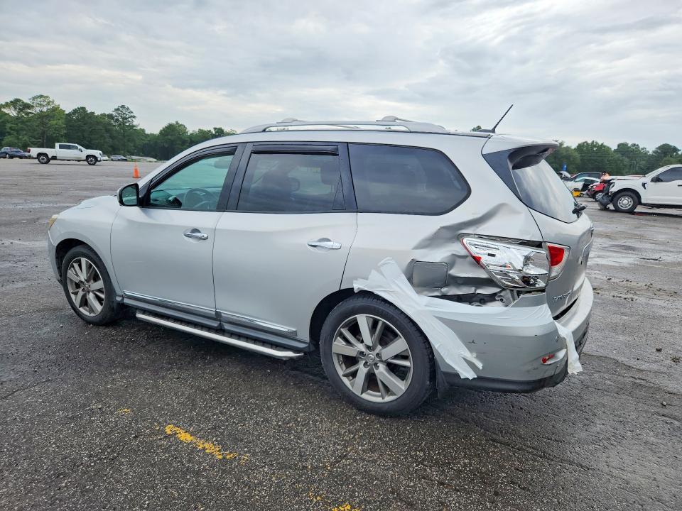 Photo 2 from auction – 2015 NISSAN PATHFINDER with VIN 5N1AR2MNXFC689561