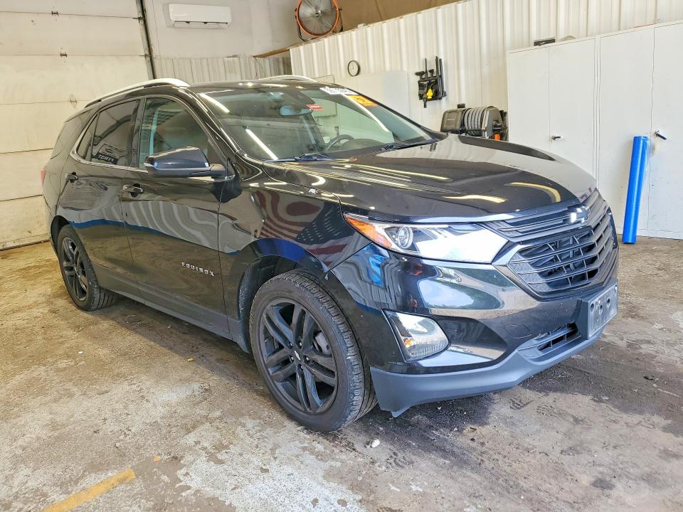 Photo 4 from auction – 2020 CHEVROLET EQUINOX with VIN 3GNAXUEV1LL318719