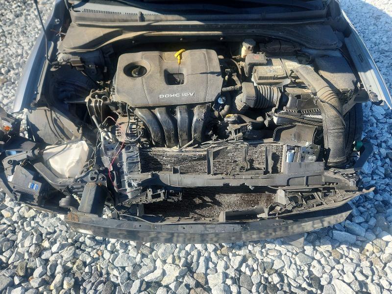 Photo 11 from auction – 2017 HYUNDAI ELANTRA with VIN 5NPD84LF8HH083452