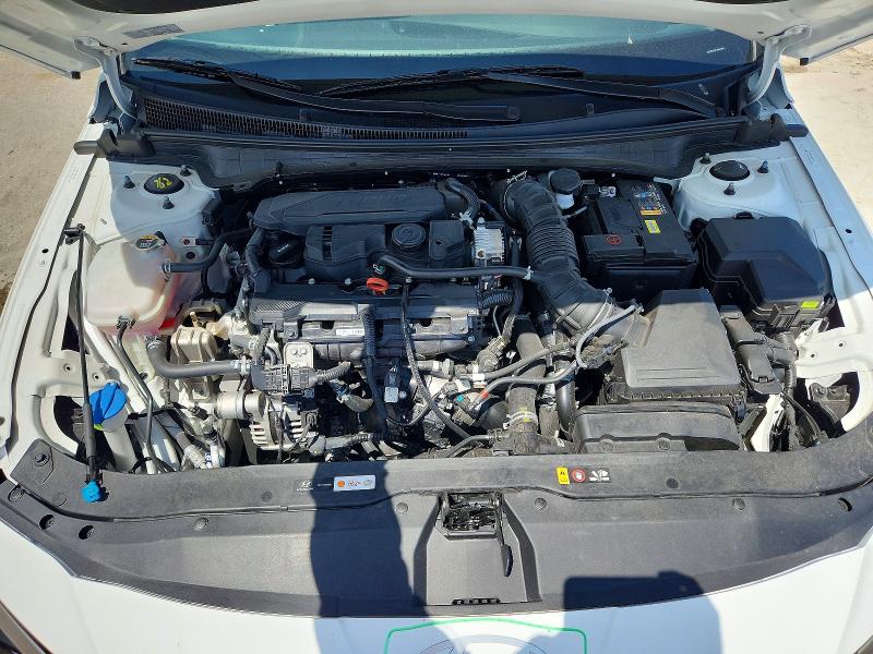 Photo 11 from auction – 2025 HYUNDAI ELANTRA with VIN KMHLR4DF3SU026124