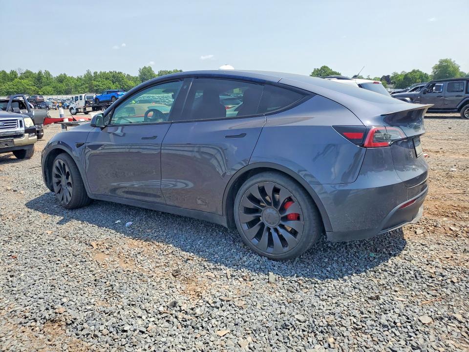 Photo 2 from auction – 2022 TESLA MODEL Y with VIN 7SAYGDEF8NF511955
