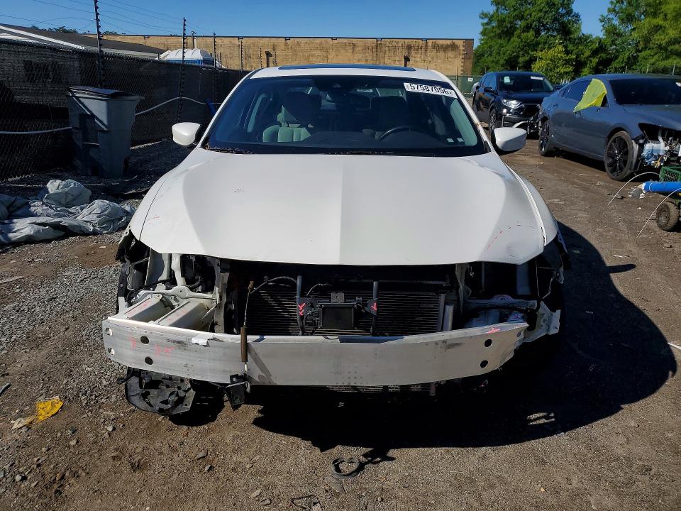 Photo 5 from auction – 2020 ACURA ILX with VIN 19UDE2F77LA009166