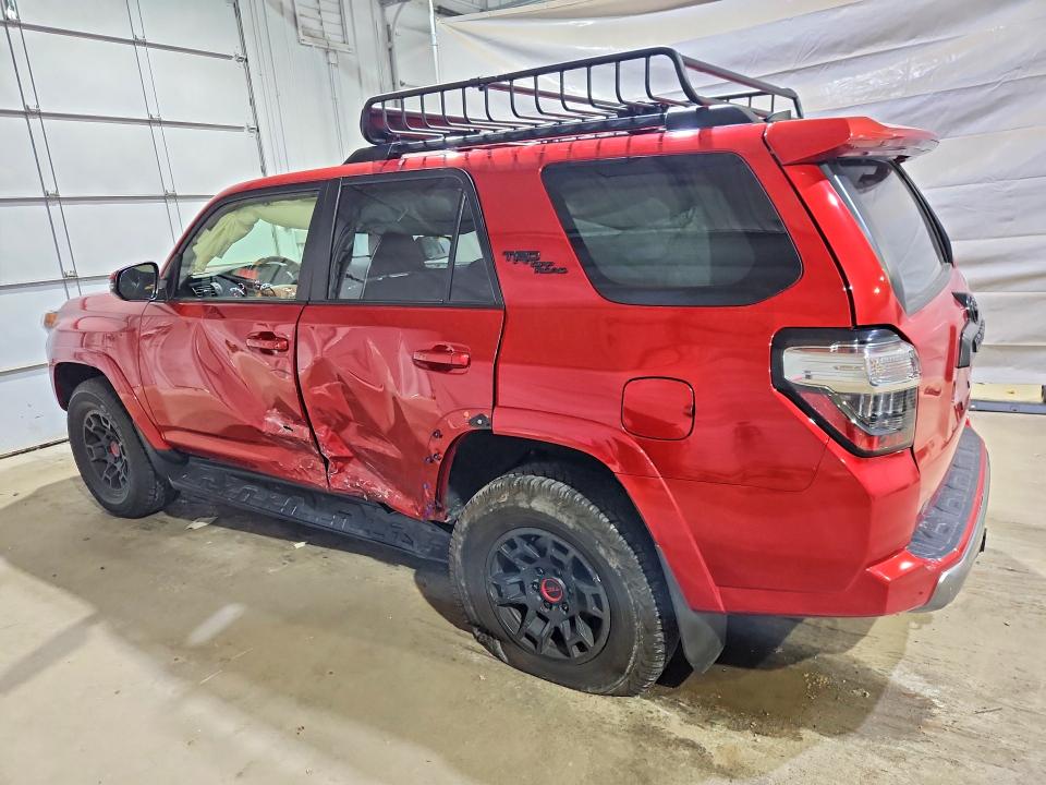 Photo 2 from auction – 2024 TOYOTA 4RUNNER with VIN JTERU5JR4R6305660