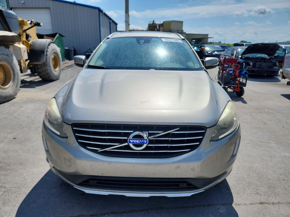 Photo 5 from auction – 2015 VOLVO XC60 with VIN YV440MDK3F2649628