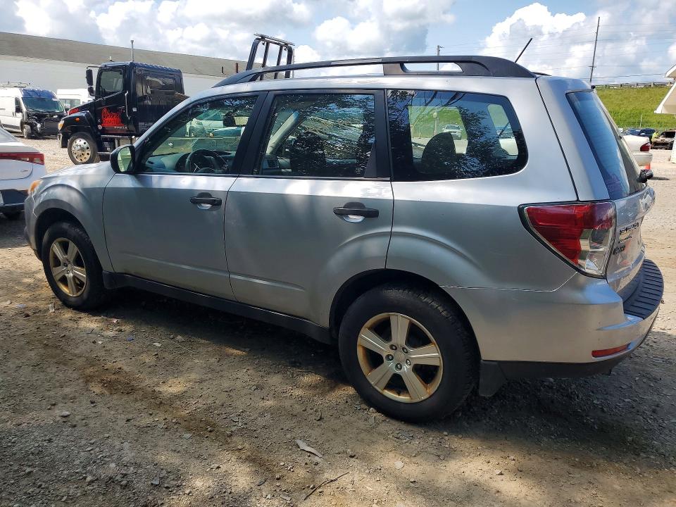 Photo 2 from auction – 2013 SUBARU FORESTER with VIN JF2SHABC9DH440001