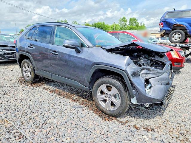 Photo 4 from auction – 2024 TOYOTA RAV4 with VIN 2T3W1RFV5RC274495
