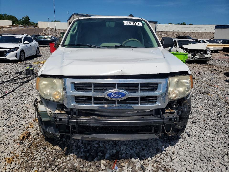 Photo 5 from auction – 2011 FORD ESCAPE with VIN 1FMCU0D71BKC13020