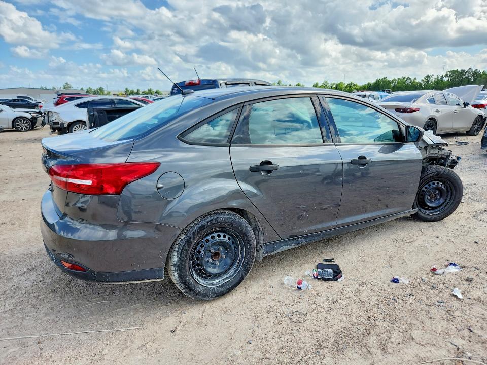 Photo 3 from auction – 2018 FORD FOCUS with VIN 1FADP3E23JL233756
