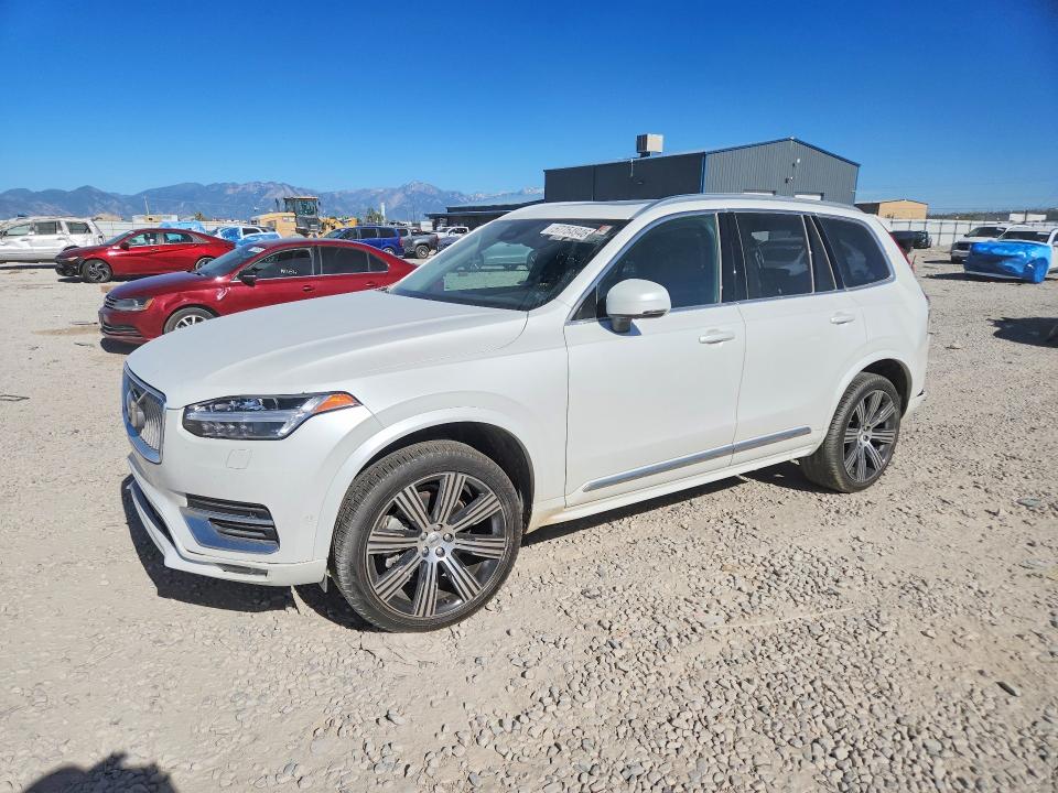 2025 VOLVO XC90