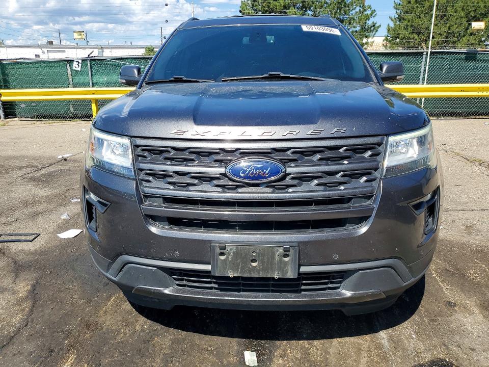 Photo 5 from auction – 2018 FORD EXPLORER with VIN 1FM5K7D8XJGB62649
