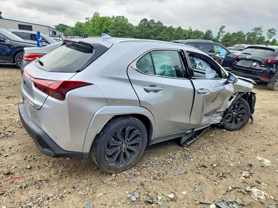 Photo 3 from auction – 2024 LEXUS UX 250H with VIN JTHP9JBH2R2074341