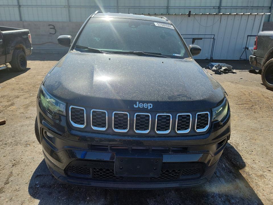 Photo 5 from auction – 2025 JEEP COMPASS with VIN 3C4NJDBN2ST524999