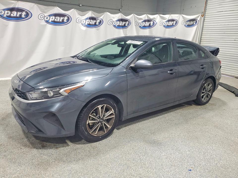 Photo 1 from auction – 2023 KIA FORTE with VIN 3KPF24AD4PE643711