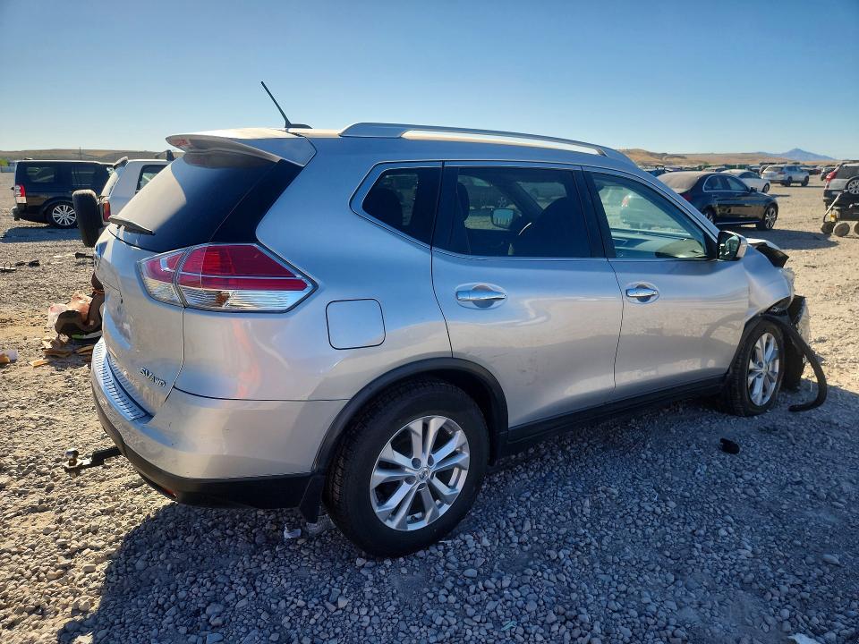 Photo 3 from auction – 2015 NISSAN ROGUE with VIN KNMAT2MV9FP569880