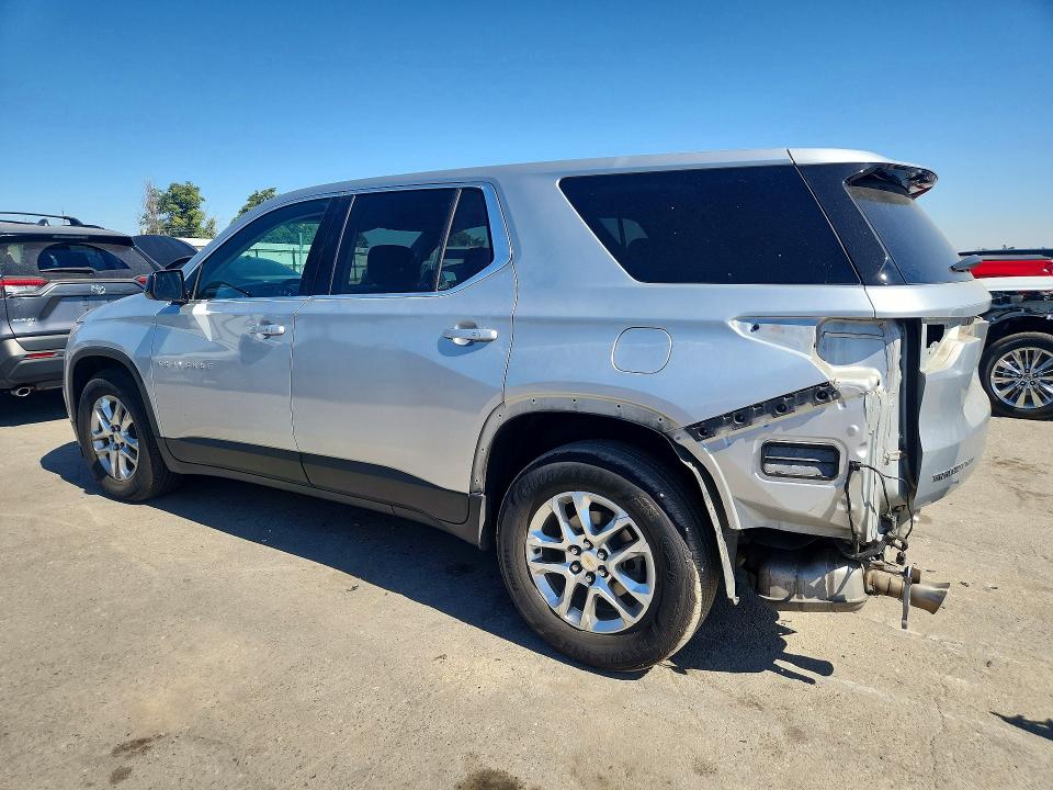 Photo 2 from auction – 2019 CHEVROLET TRAVERSE with VIN 1GNEVLKW7KJ222002