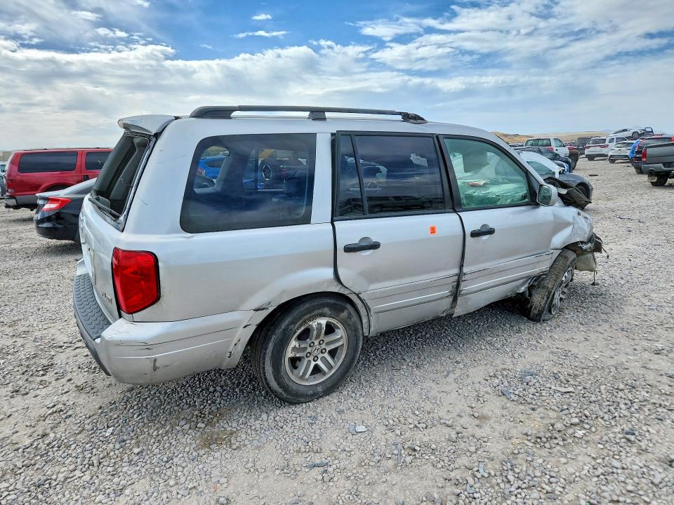 Photo 3 from auction – 2005 HONDA PILOT with VIN 2HKYF18595H555935