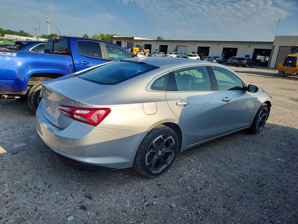 Photo 3 from auction – 2022 CHEVROLET MALIBU with VIN 1G1ZD5ST5NF130112