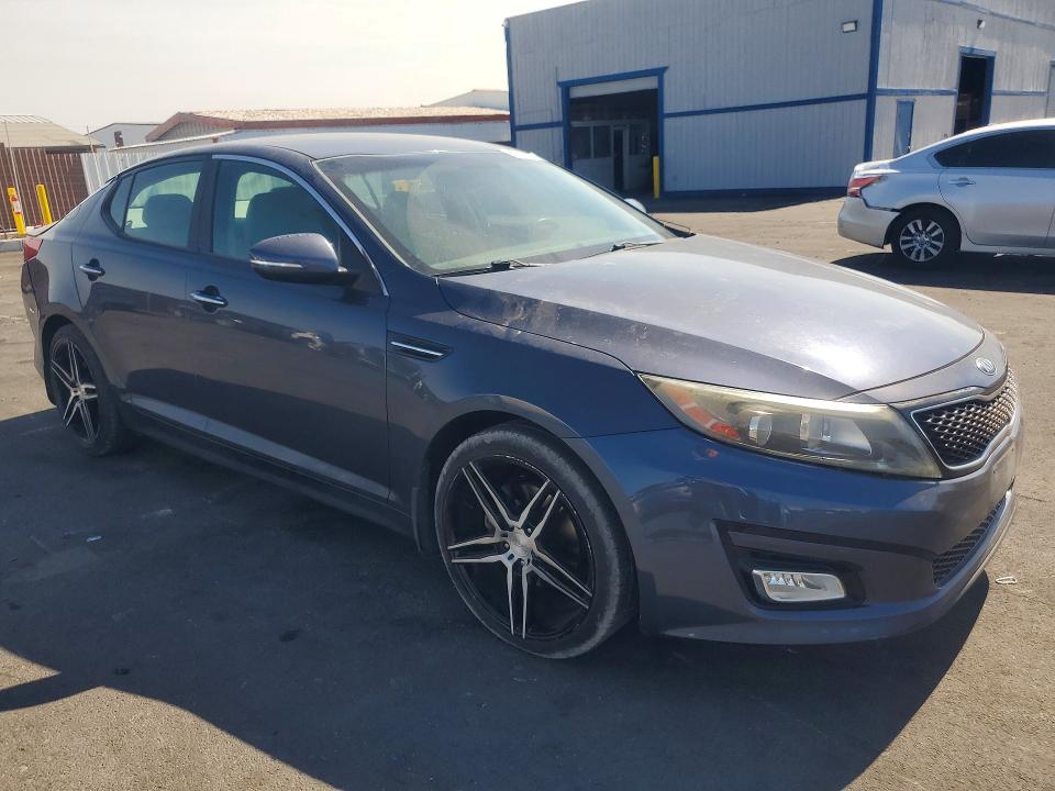 Photo 4 from auction – 2015 KIA OPTIMA with VIN 5XXGN4A76FG393240