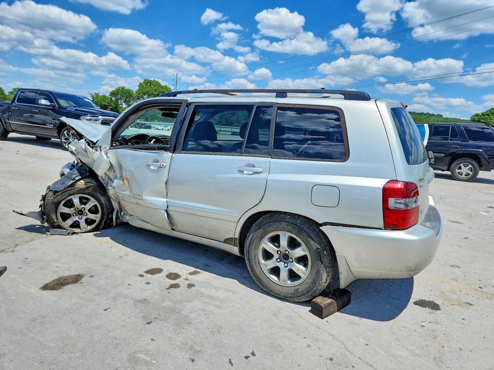 Photo 2 from auction – 2004 TOYOTA HIGHLANDER with VIN JTEDP21A540034372