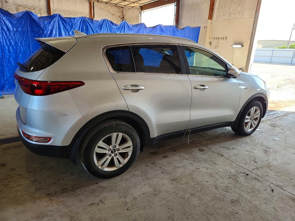 Photo 3 from auction – 2017 KIA SPORTAGE with VIN KNDPMCAC4H7260305