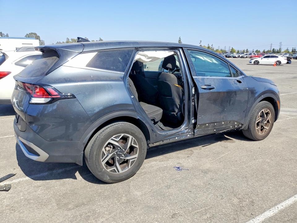 Photo 3 from auction – 2024 KIA SPORTAGE with VIN KNDPUCDF6R7257722