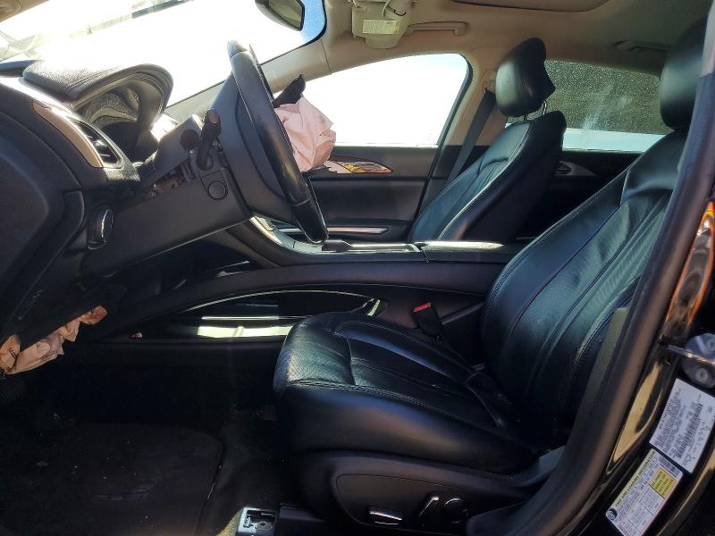 Photo 7 from auction – 2016 LINCOLN MKZ with VIN 3LN6L2LU3GR608368
