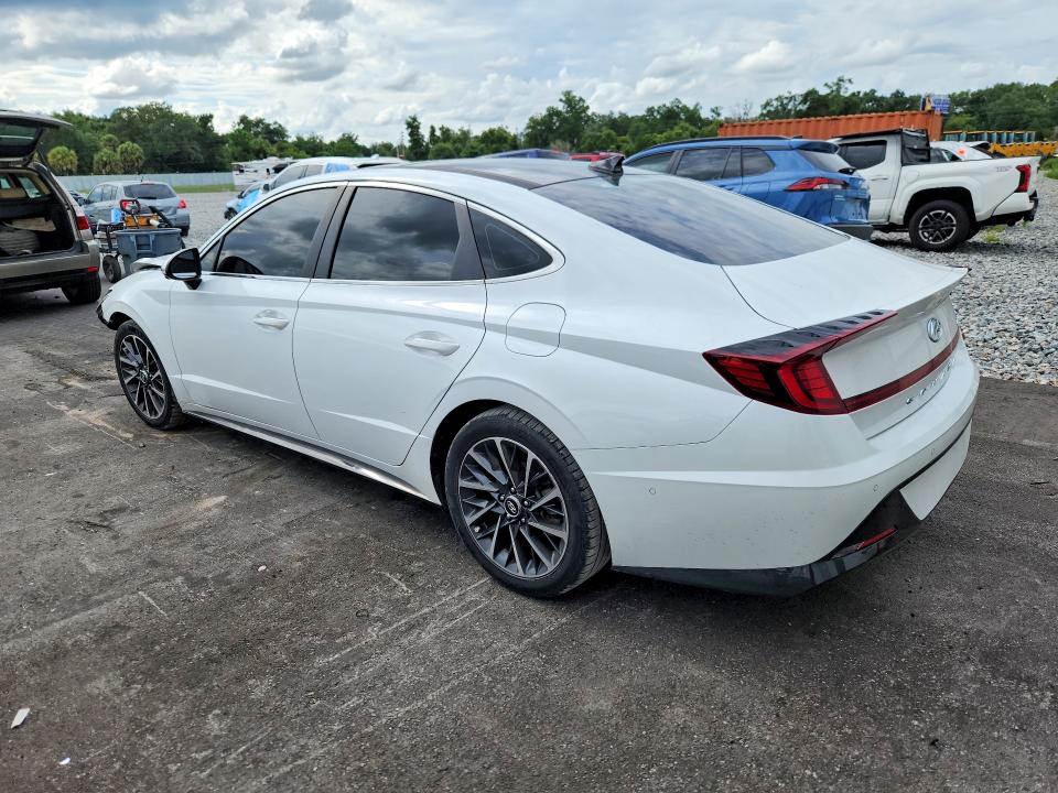 Photo 2 from auction – 2021 HYUNDAI SONATA with VIN 5NPEH4J25MH123792