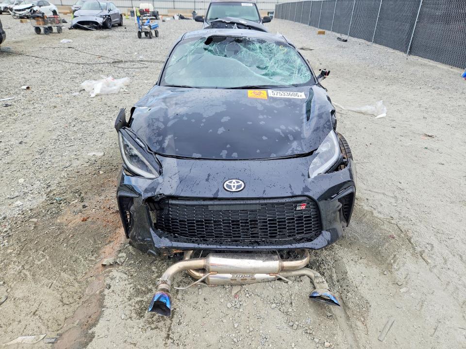Photo 5 from auction – 2024 TOYOTA GR 86 with VIN JF1ZNBE10R8761315