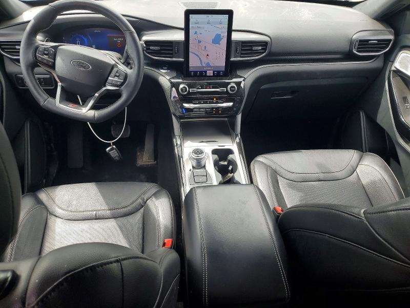 Photo 8 from auction – 2023 FORD EXPLORER with VIN 1FM5K8GC0PGC29774