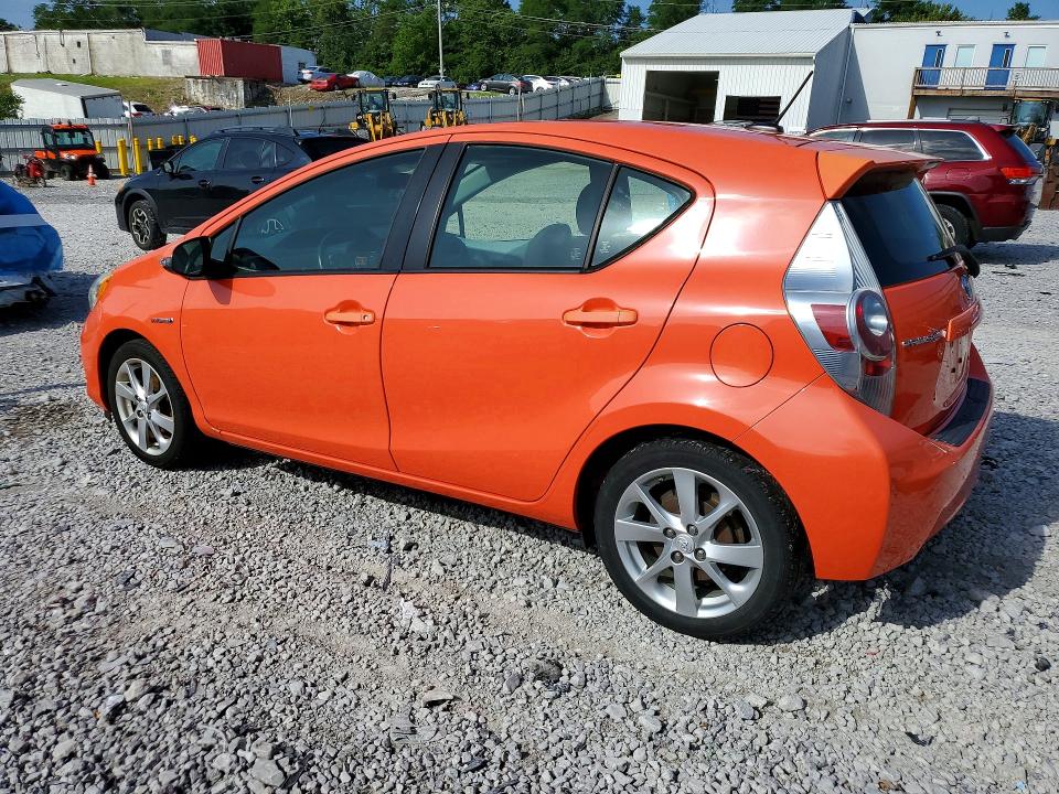 Photo 2 from auction – 2014 TOYOTA PRIUS C with VIN JTDKDTB39E1083645
