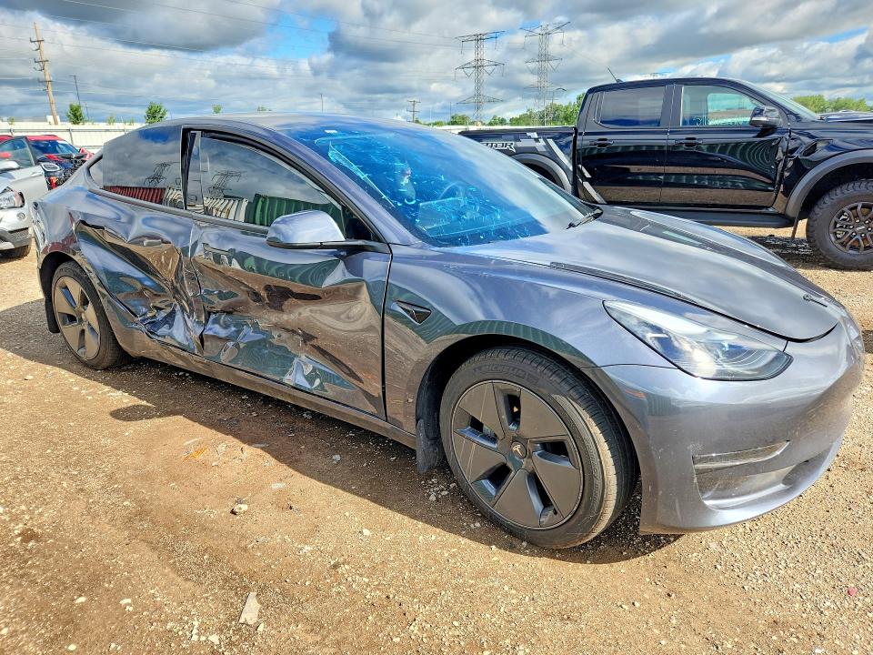 Photo 4 from auction – 2023 TESLA MODEL 3 with VIN 5YJ3E1EA6PF579044