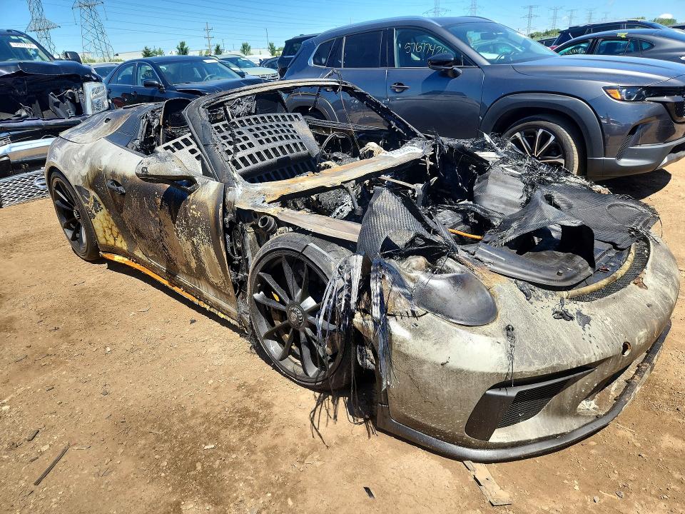 Photo 4 from auction – 2019 PORSCHE 911 with VIN WP0CF2A9XKS172239