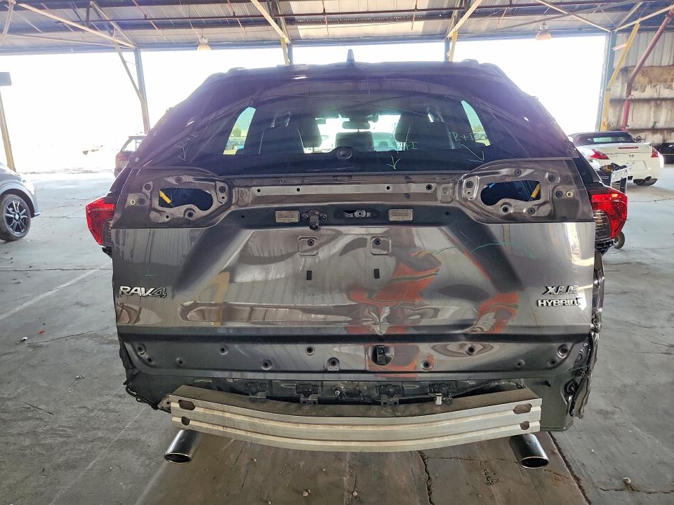 Photo 6 from auction – 2024 TOYOTA RAV4 with VIN 4T3B6RFVXRU168249