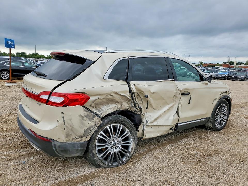 Фото 3 с аукциона – 2018 LINCOLN MKX с VIN 2LMPJ8LRXJBL13285