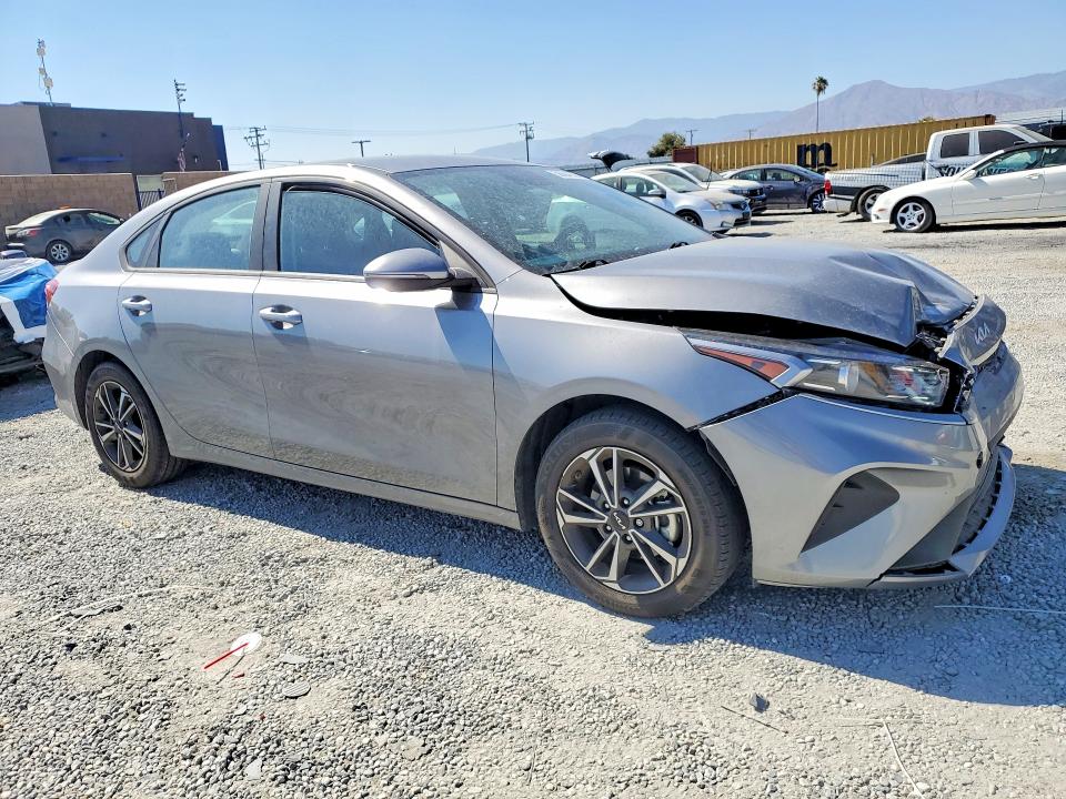 Photo 4 from auction – 2024 KIA FORTE with VIN 3KPF24AD8RE800983