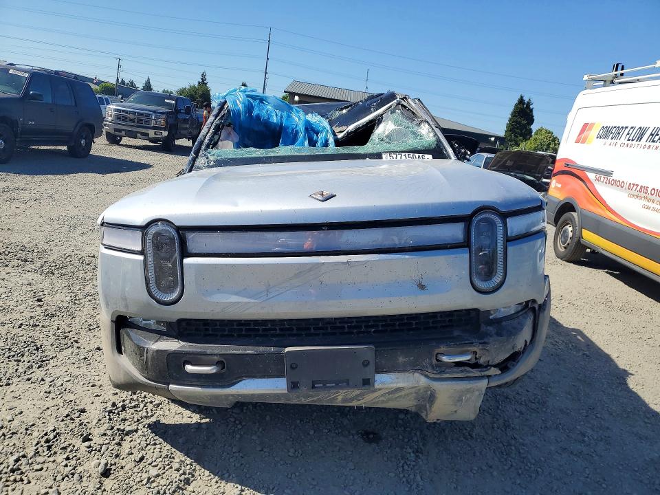 Photo 5 from auction – 2023 RIVIAN R1S with VIN 7PDSGABA6PN013003