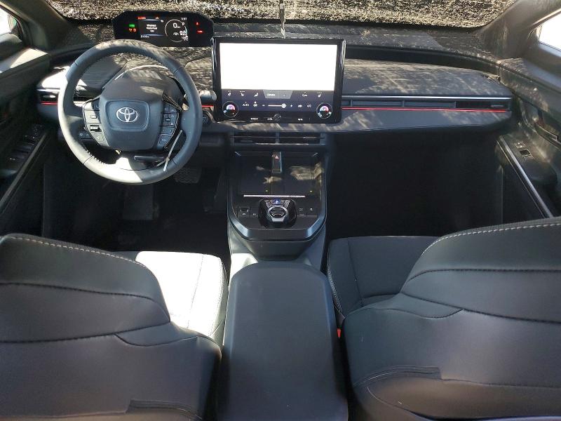 Foto 8 de la subasta – 2026 TOYOTA C-HR con VIN JTMAAAAD7TJ011777