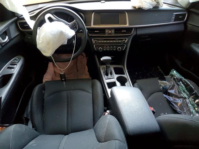 Photo 8 from auction – 2018 KIA OPTIMA with VIN 5XXGT4L3XJG187251