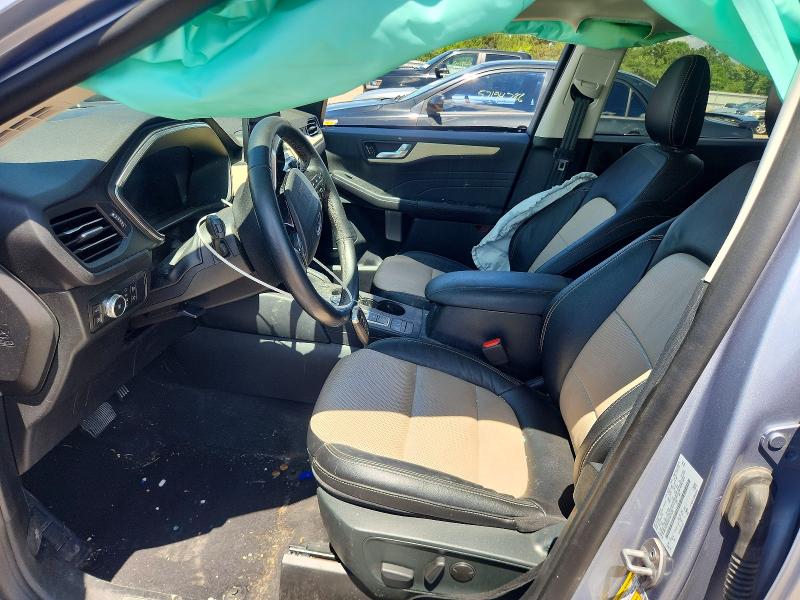 Photo 7 from auction – 2022 FORD ESCAPE with VIN 1FMCU0DZ9NUA41538